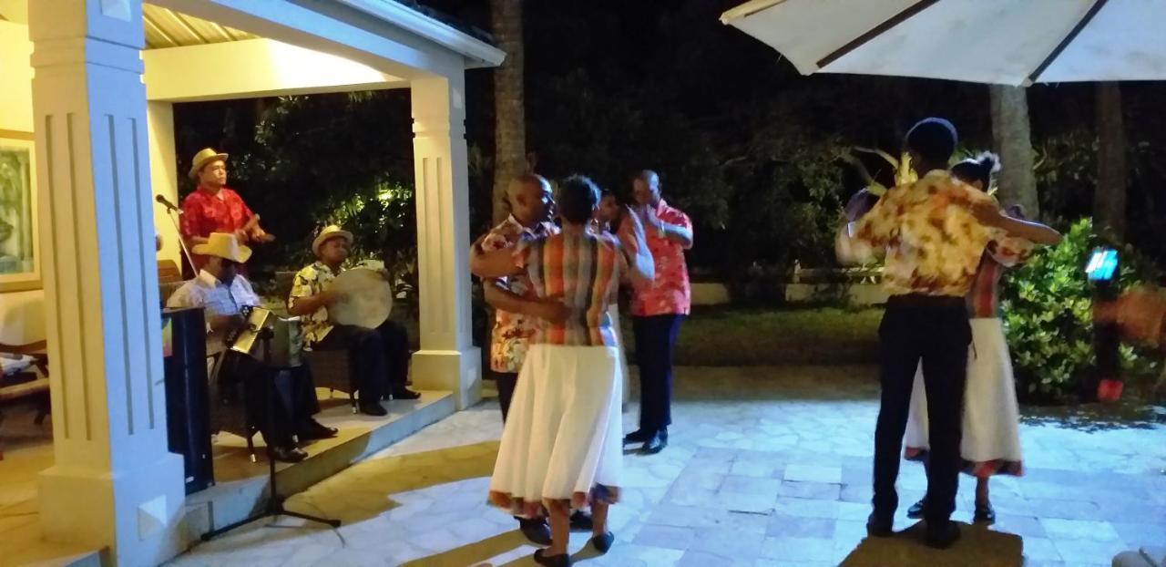 Cocotiers Hotel - Rodrigues Port Mathurin Buitenkant foto