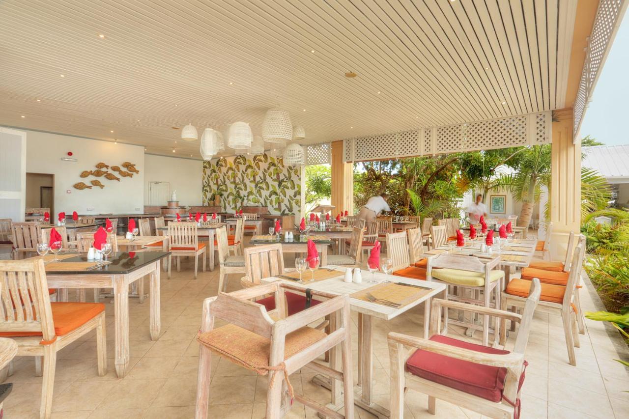 Cocotiers Hotel - Rodrigues Port Mathurin Buitenkant foto